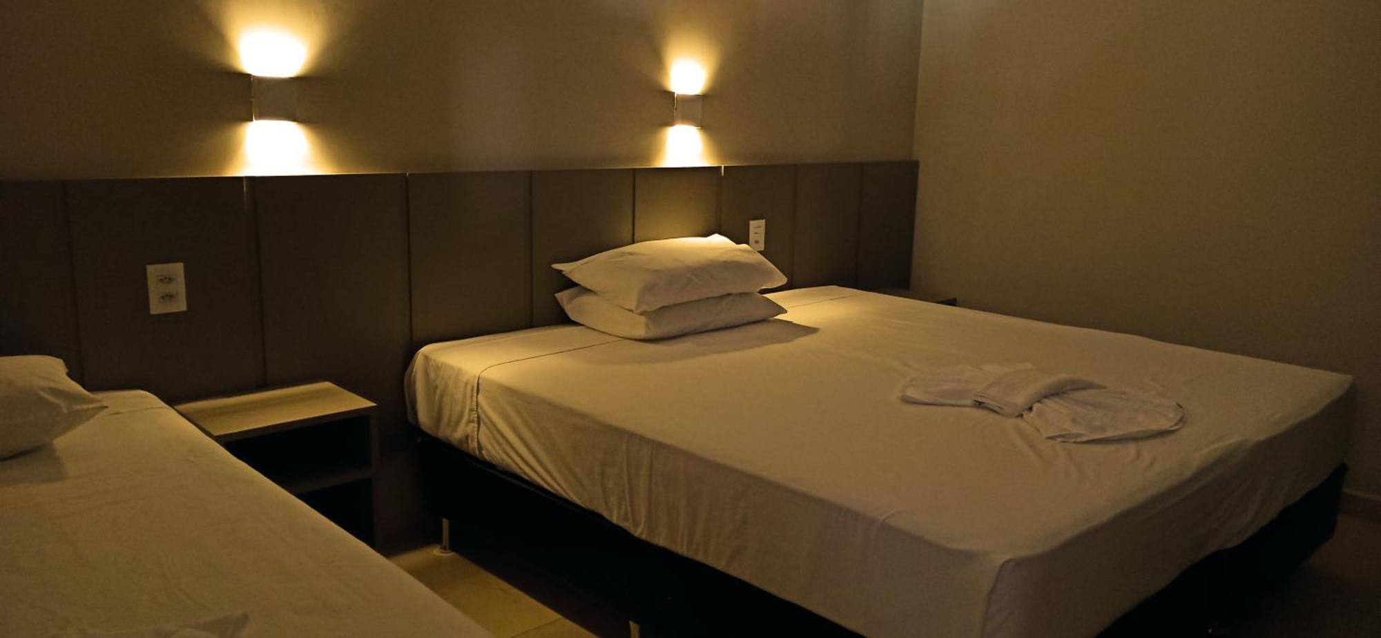 Sleep Hotel Toledo  Bagian luar foto