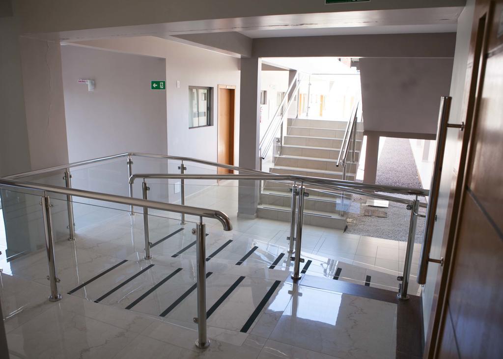 Sleep Hotel Toledo  Bagian luar foto