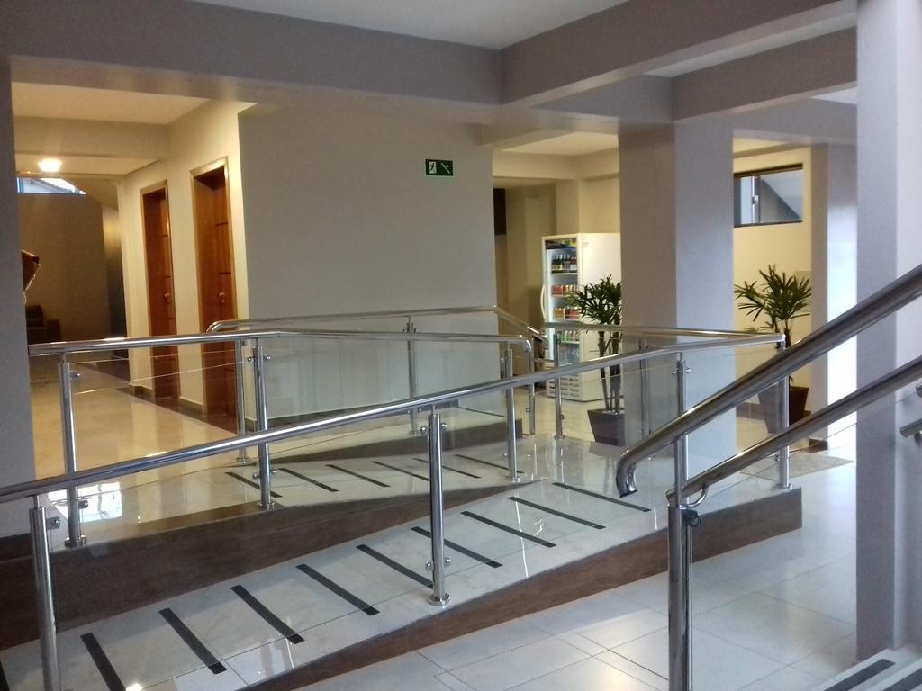 Sleep Hotel Toledo  Bagian luar foto