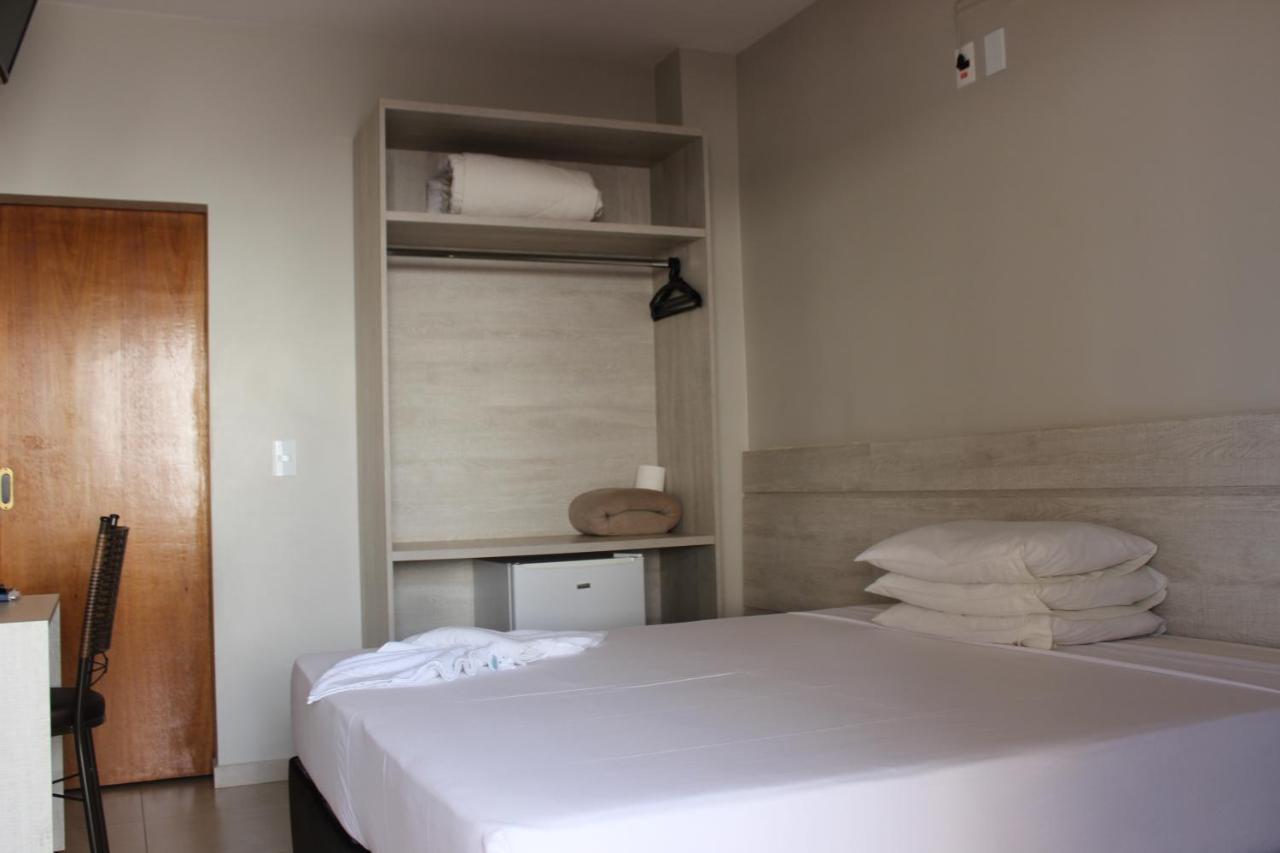 Sleep Hotel Toledo  Bagian luar foto